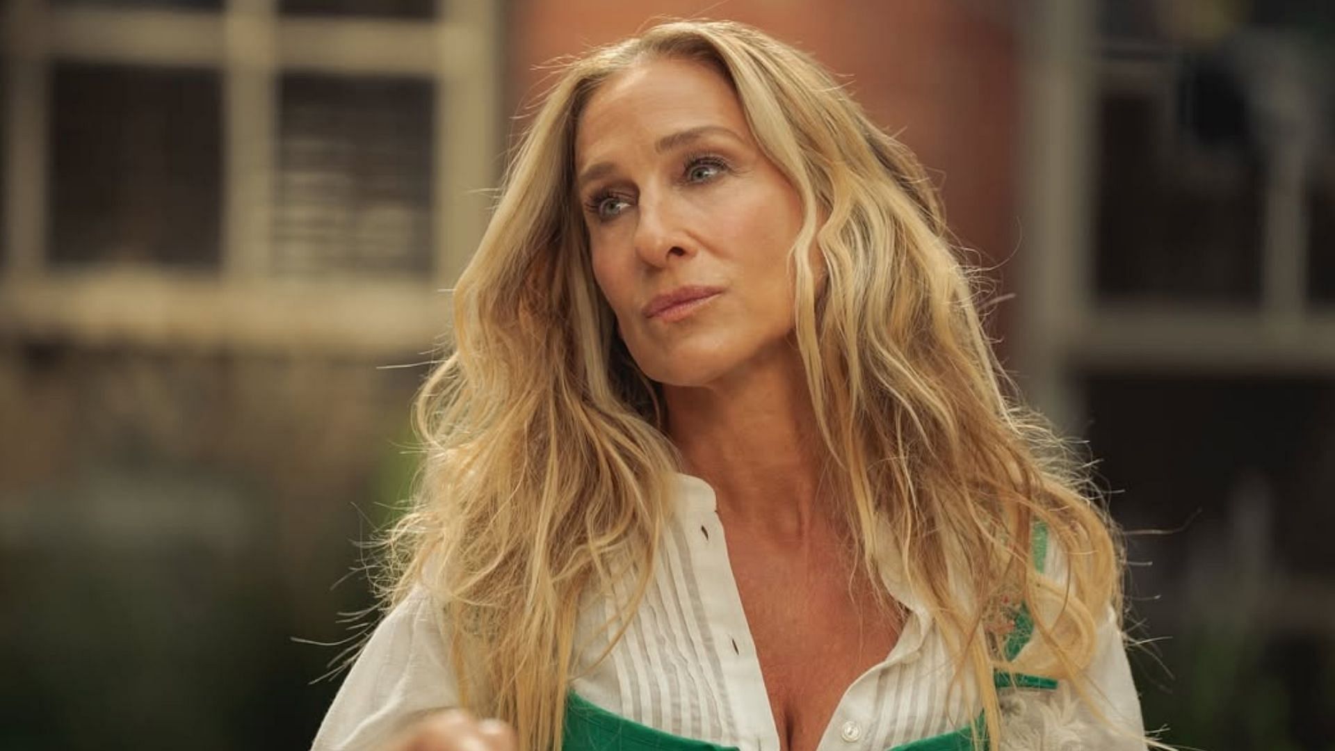 Sarah Jessica Park stars as Carrie Bradshaw (Image via Instagram/justlikethatmax)