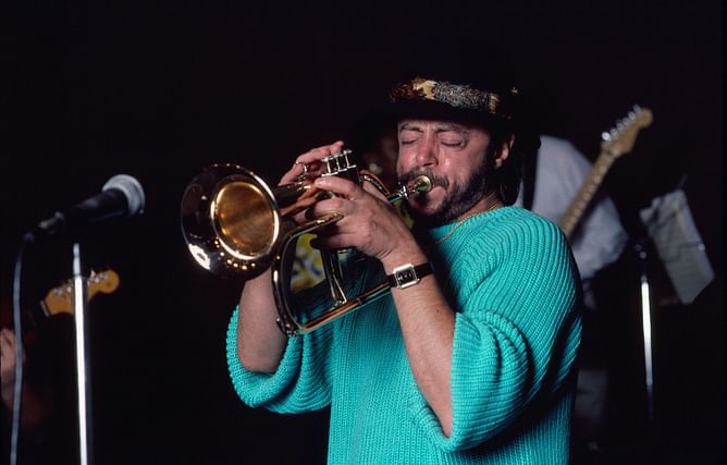 Was Chuck Mangione related to Luigi Mangione? Possible link between the 2 explored after jazz musician's death