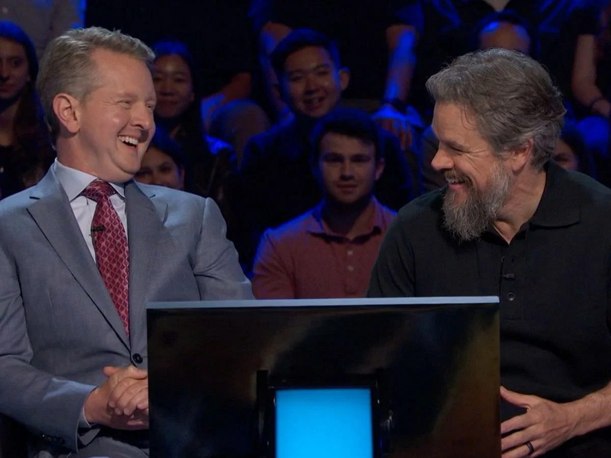 Ken Jennings and Matt Damon on Who Wants To Be A Millionaire? (Image via Instagram/@millionairetv)