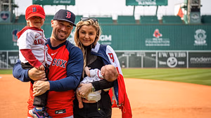 Alex Bregman’s wife, Reagan, gives major shoutout in support of Texas flood victims