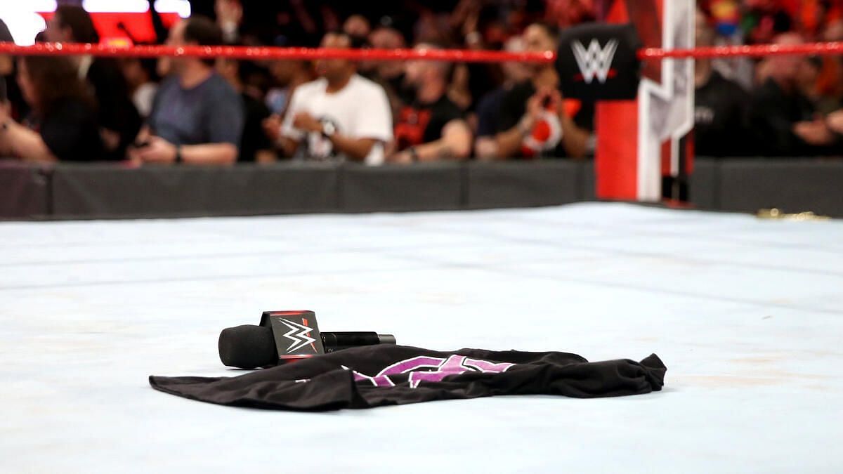 WWE RAW pictures! (Credits: WWE.Com)