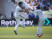 Top 5 best bowling figures by an Indian spinner at Lord's ft. Washington Sundar