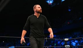 "He had to get surgery from this" - Former world champion defends cameraman who filed lawsuit against AEW and Jon Moxley (Exclusive)