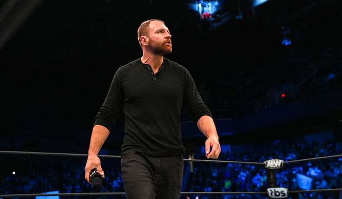 "He had to get surgery from this" - Former world champion defends cameraman who filed lawsuit against AEW and Jon Moxley (Exclusive)