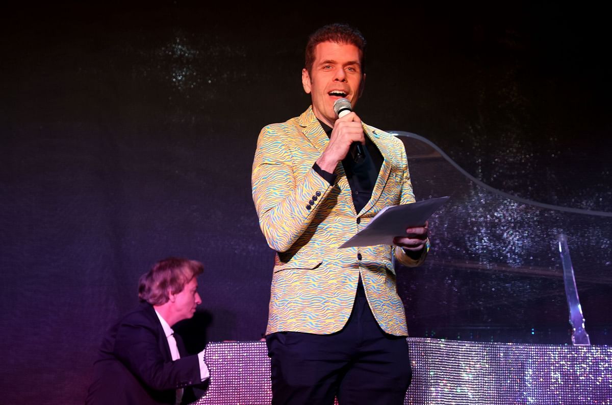 "WAY TOO LENIENT!"—Perez Hilton outraged over man’s sentence after he “mutilated and decapitated” girl before watching p*rn & trying to buy cocaine