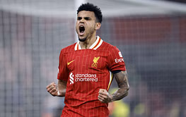 "I could see the fans really getting behind" - Former Liverpool star names Luis Diaz's best replacement for Arne Slot's side