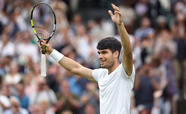 What tennis racket is Carlos Alcaraz using at Wimbledon 2025? All you need to know
