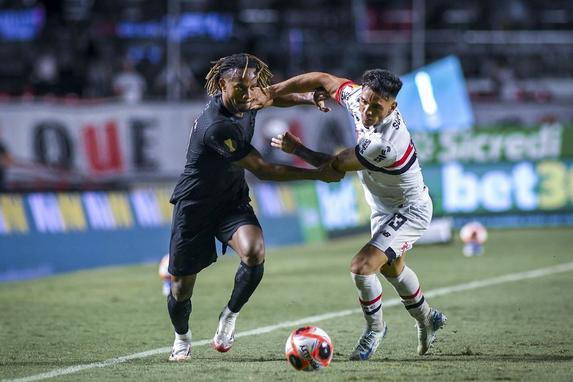 Sao Paulo v Corinthians - Campeonato Paulista 2025 - Source: Getty