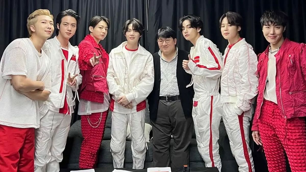 HYBE chairman Bang Si-hyuk to face potential prosecution over alleged fraudulent stock market trading, BTS agency's stock faces a 3% decline