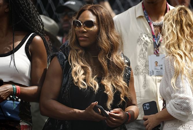 PICTURES: Serena Williams shows off her abs in all-black gym set as American keeps up fitness journey after 2nd pregnancy