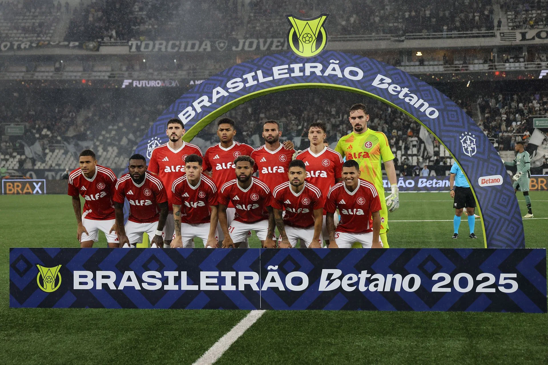 Botafogo v Internacional - Brasileirao 2025 - Source: Getty