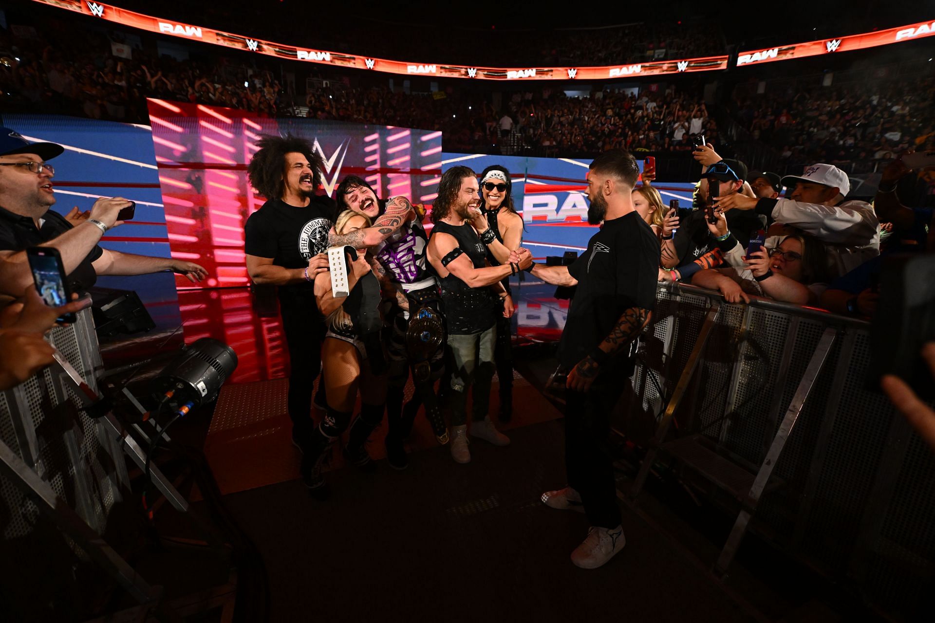 Monday Night RAW - Source: Getty