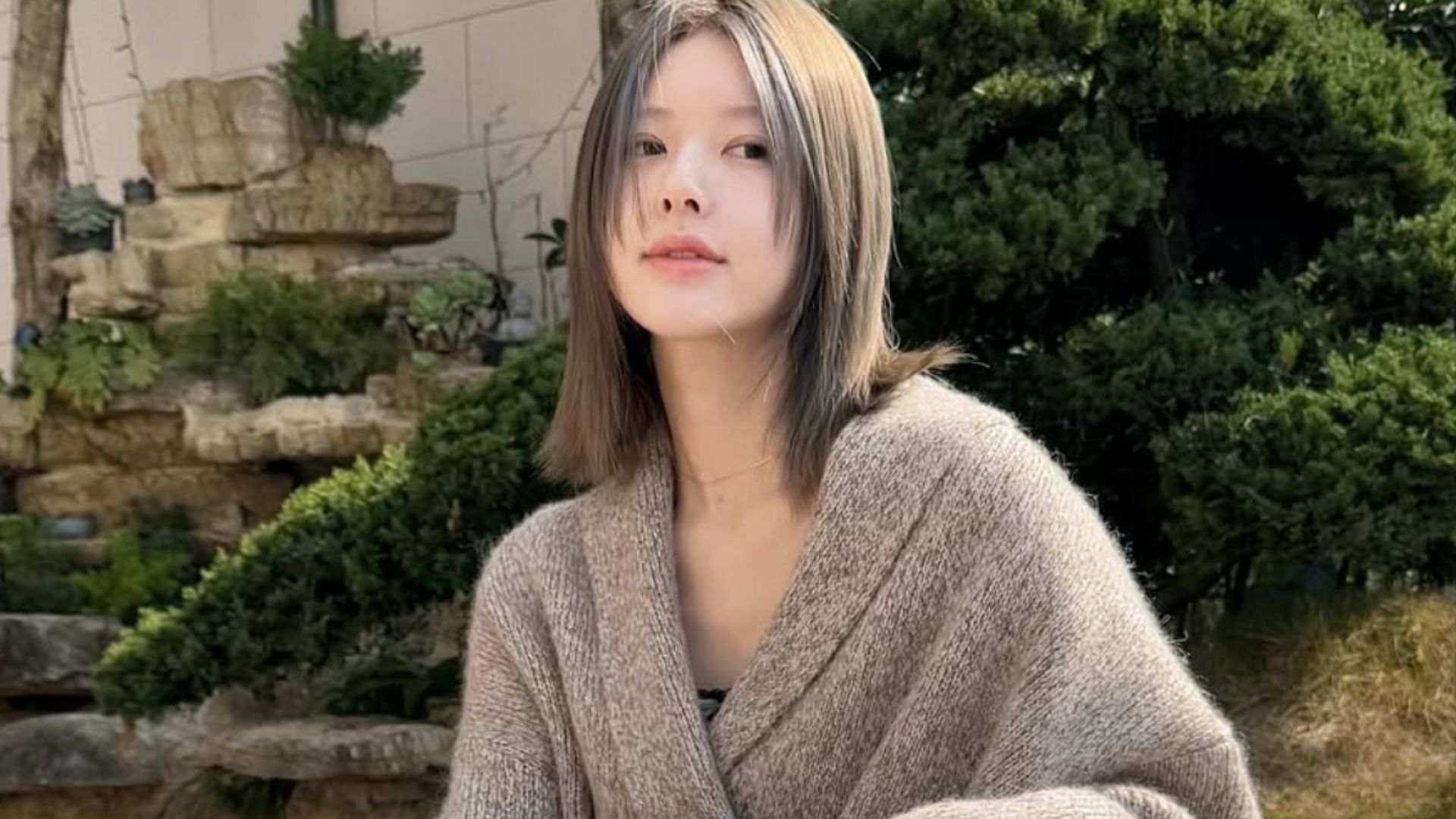 Chinese actress (Image via Instagram/@rooosyzh09)
