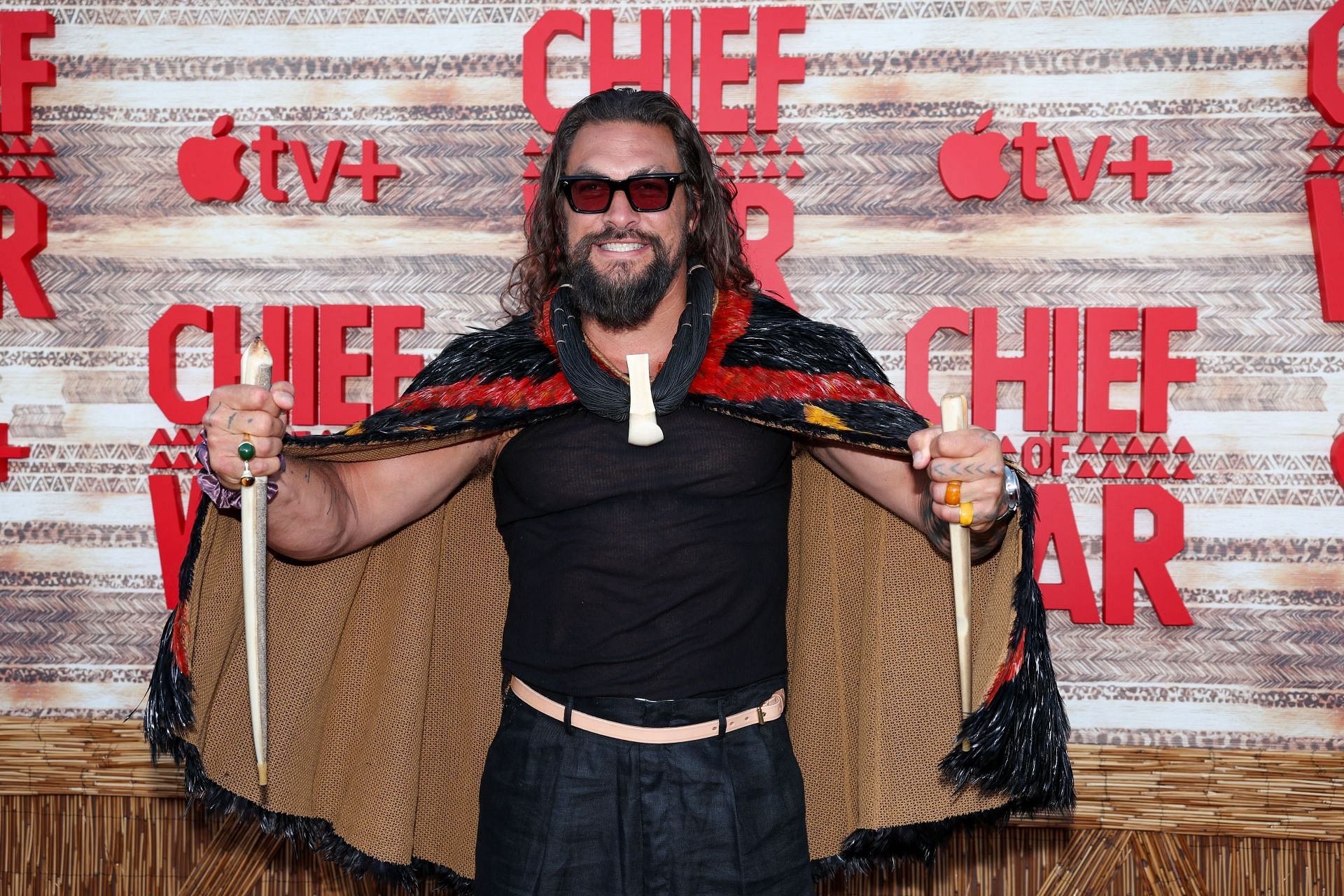 "Goddammit! I hate it": Jason Momoa looks unrecognisable after shaving his beard for the first time in six years