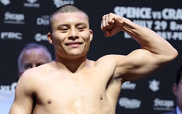 Who is Isaac Cruz's wife? A closer look at the boxer's family life