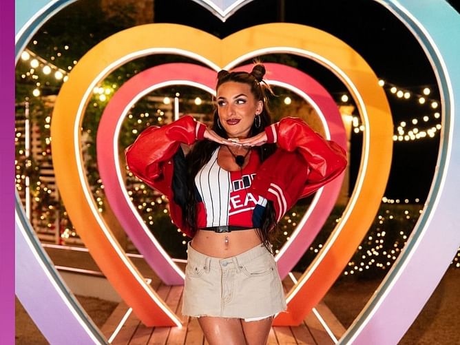 "Get rid of her" — Love Island UK's Toni gives Harrison an ultimatum during sneaky terrace talk