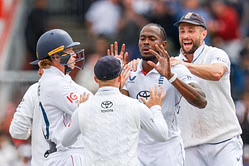 IND vs ENG: इंग्लैंड के दिग्गज ने जोफ्रा आर्चर को ओवल टेस्ट से दी आराम की सलाह, बताई बड़ी वजह