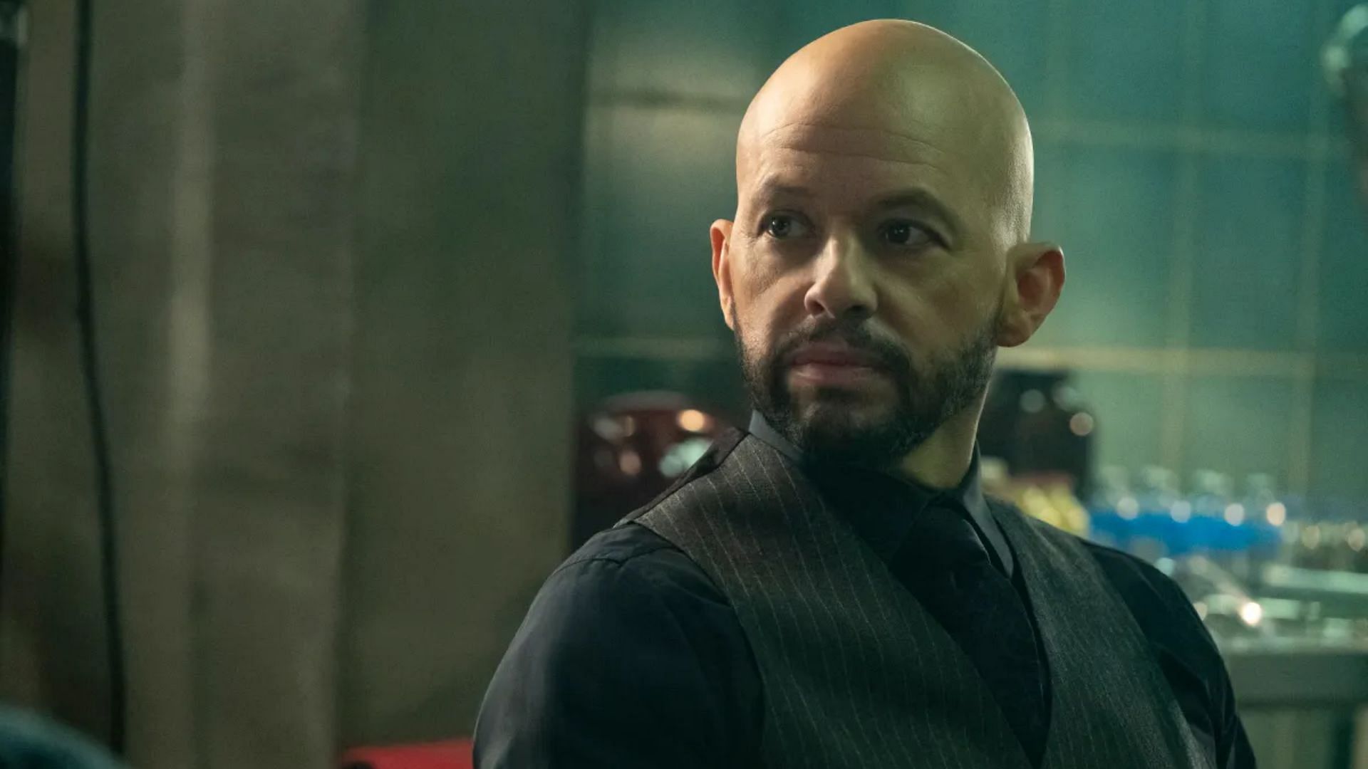 a still from Supergirl (image via The CW)