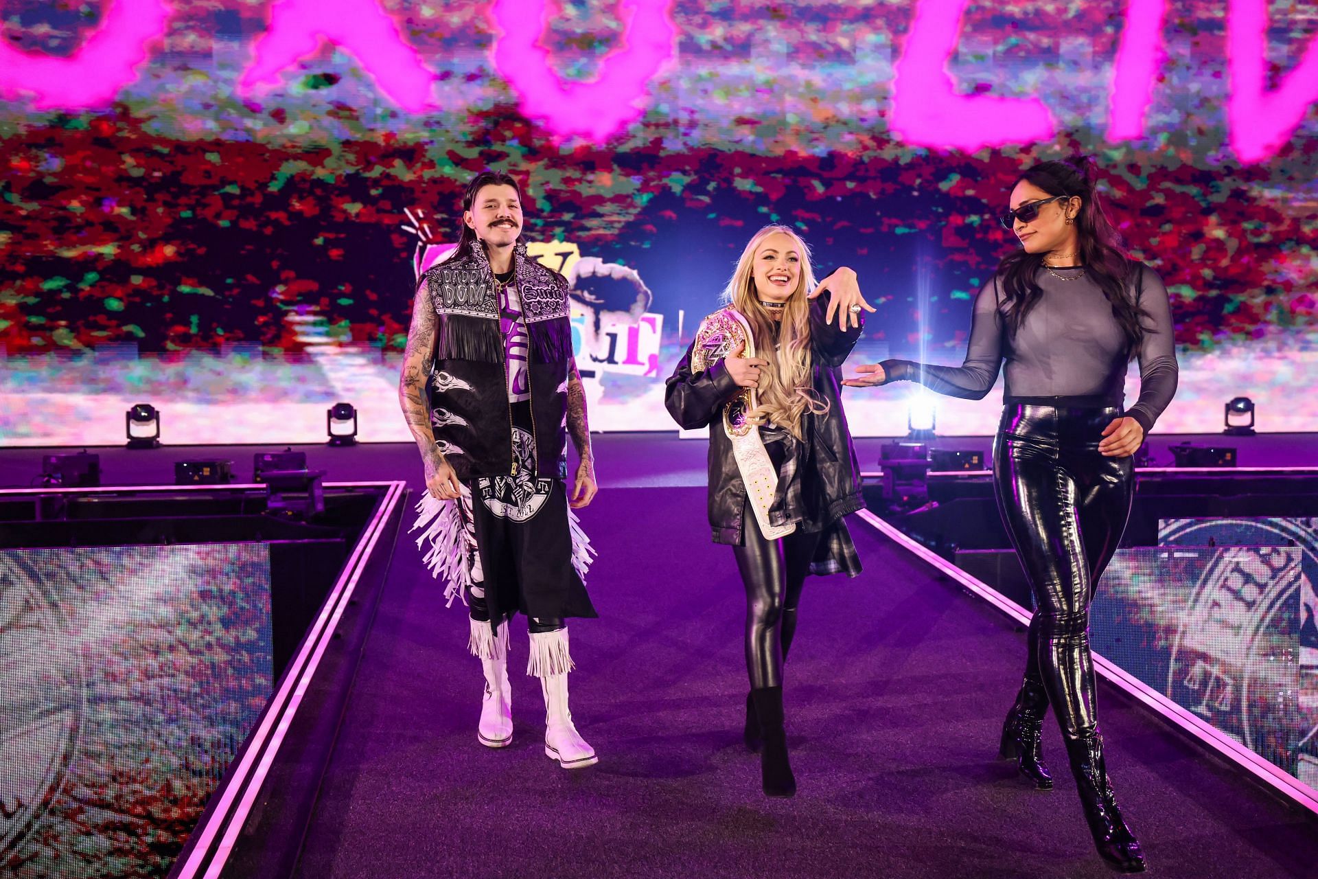 Monday Night RAW - Source: Getty