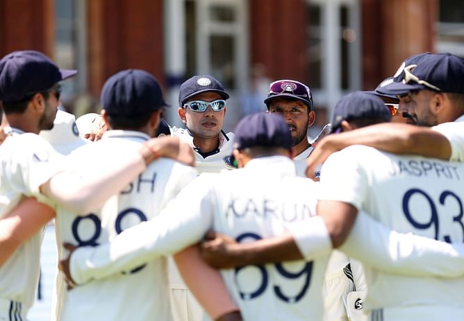 "Why can’t Team India get serious about practising catches"- Fans slam visitors for inability to break Smith-Carse stand in 2025 ENG vs IND 3rd Test