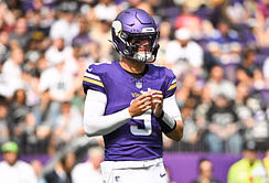 "Belt with spikes" - Bears rookie Luther Burden takes shots at J.J. McCarthy's Vikings ahead of season opener in Soldier Field