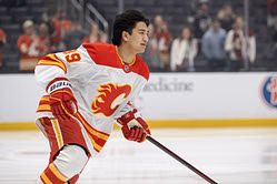 Flames' Zayne Parekh speculates reason behind snub from Team Canada's World Juniors camp