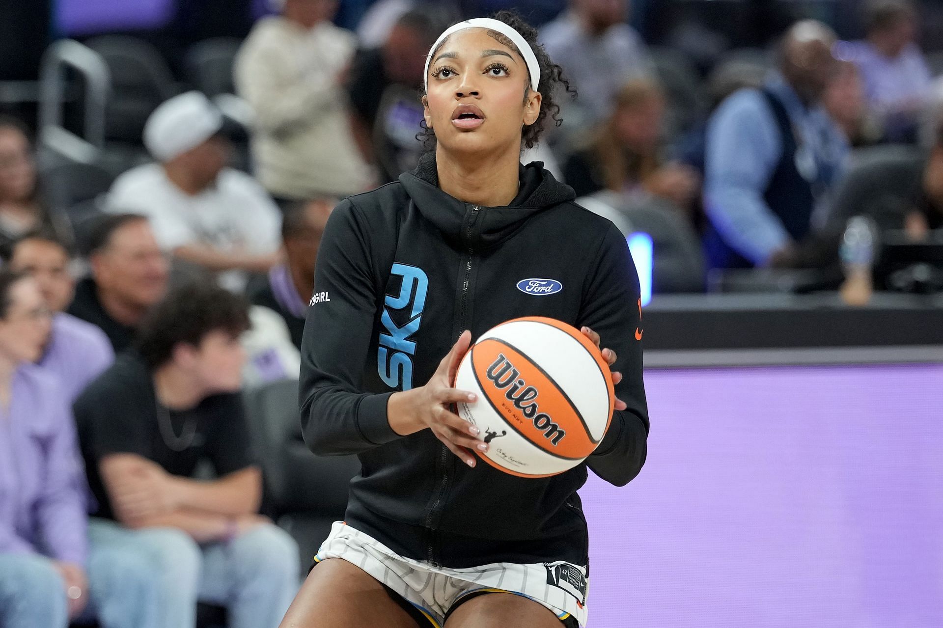 Chicago Sky v Golden State Valkyries - Source: Getty