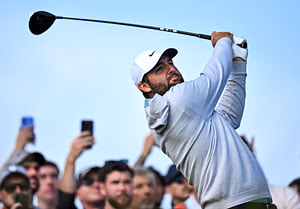 In pictures: Scottie Scheffler poses with online golf coach with 693K Instagram followers