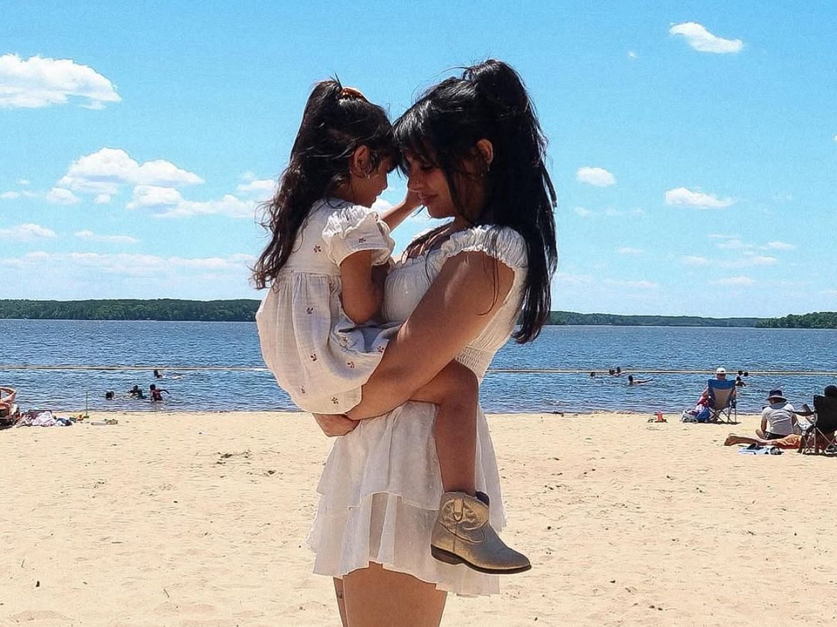 Huda and her daughter