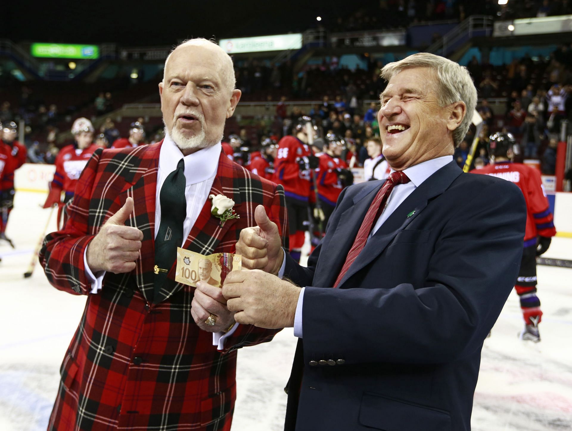 Hockey legend Bobby Orr slams Ron MacLean for making massive claim about Don Cherry's health and controversial HNIC exit