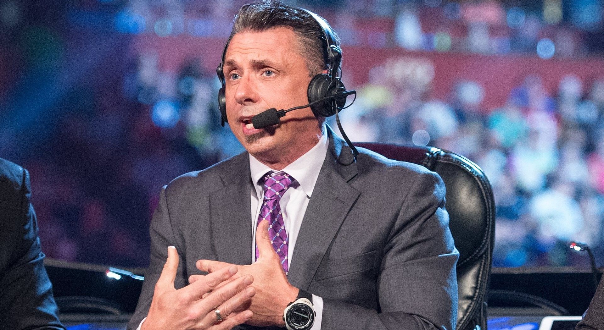 Michael Cole is a WWE veteran (Image via WWE.com)