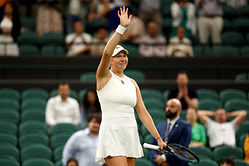"The amount of people who comment on my body every day" - How Amanda Anisimova overcame body shaming & mental health issues to reach Wimbledon QF