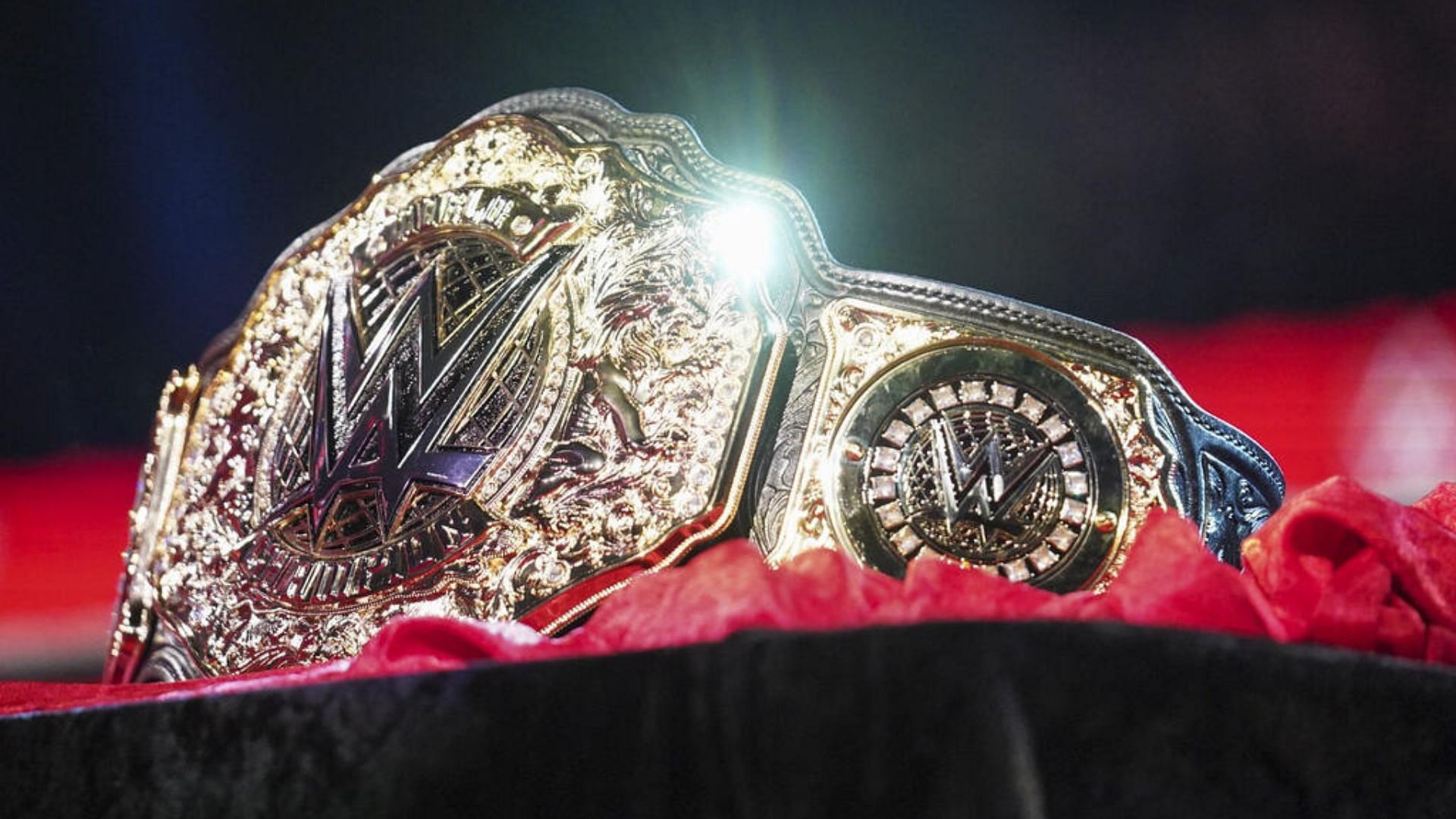6-time World Champion on retirement tour! [Image credit: WWE.com]