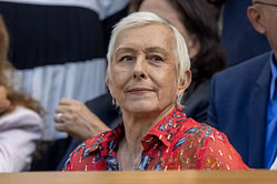 "Men dragging away women so a man can win": Martina Navratilova calls out restraining of protestors against transgender athlete at women's darts event
