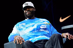 “LeBron’s already in his retirement tour”: NBA fans in splits as LeBron James shakes a leg to Punjabi music