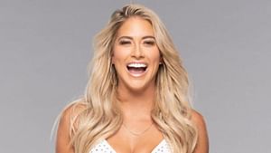 Kelly Kelly on if she's coming back to WWE at Evolution 2