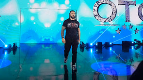 Roman Reigns to walk away from WWE again at SummerSlam after 36-year-old star injures him? Possibility explored