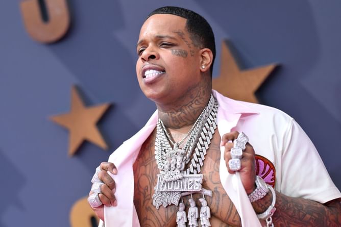 "That's what you spent your money on?" - Finesse2tymes' mother says her son is going broke after he spent $4M on friends, women, and jewelry
