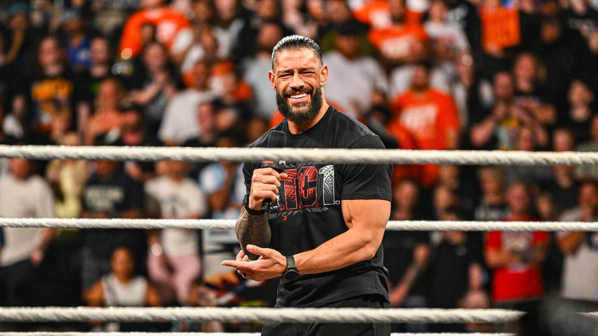 Roman Reigns (Image Credits: WWE.com)