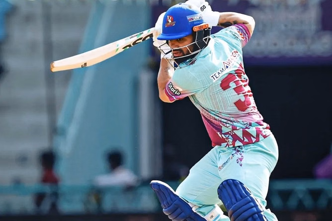 Rinku Singh hits hat-trick of fours off star RCB pacer during his blistering 27-ball 57 in UP Premier League 2025 [Watch]