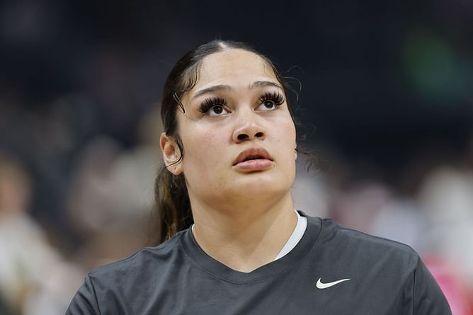 WNBA Trade Deadline: 6'2" forward Alissa Pili joins LA Sparks for high-stakes reunion amid turnaround push