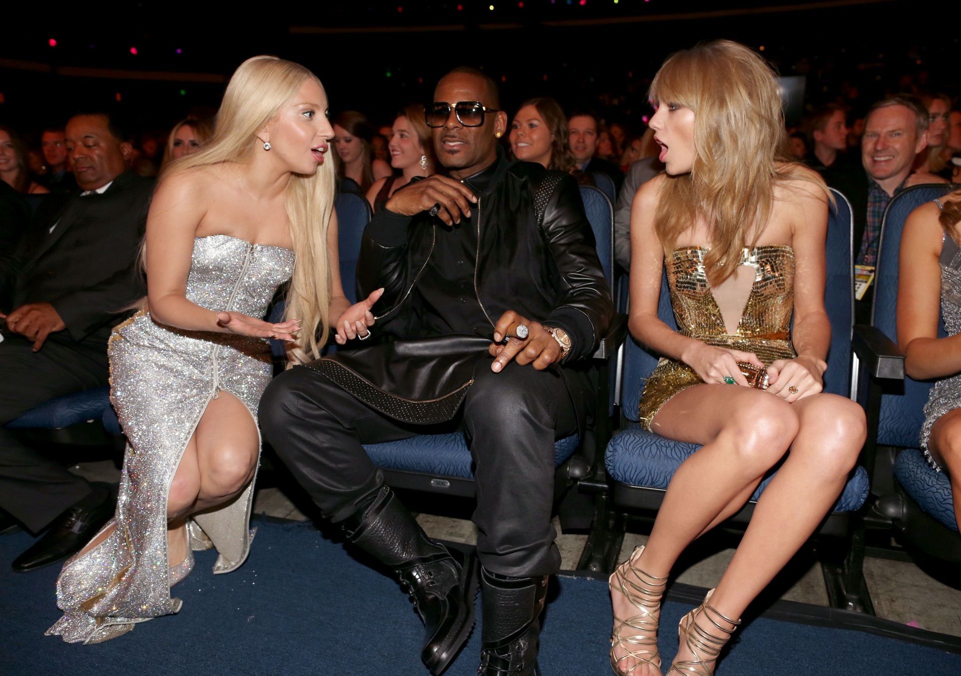 2013 American Music Awards - Backstage And Audience - Source: Getty