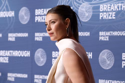 Maria Sharapova reveals her workaholic mindset and the only time when she will put her family second