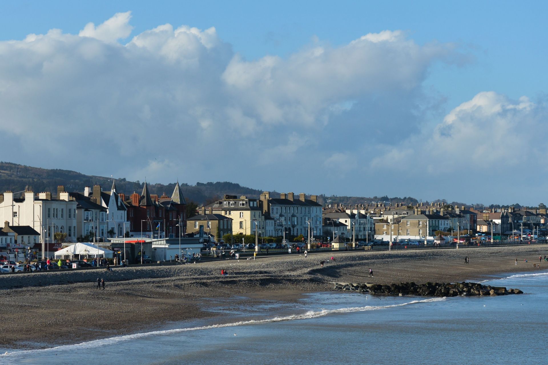 Winter views of Killiney, Bray, and Greystones in County Wicklow, Ireland (Image via Getty)