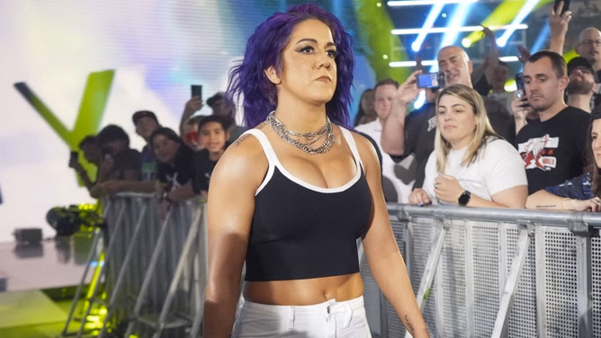 Top WWE Star Tells Bayley to Stay Out of Her Life