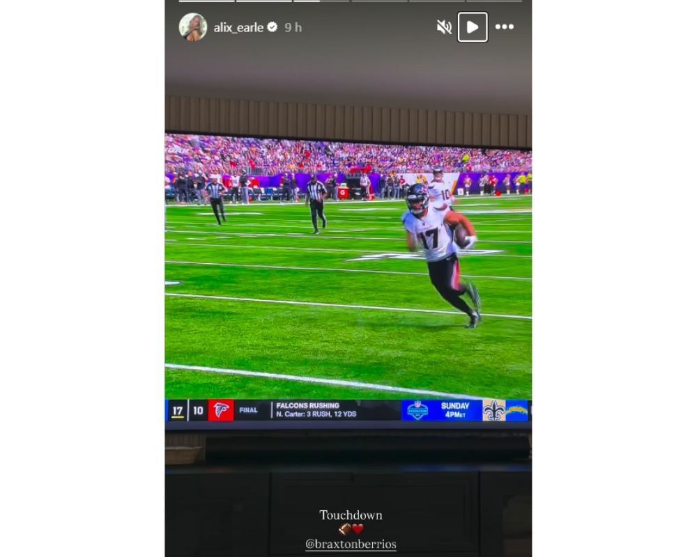 Braxton Berrios&rsquo; GF Alix Earle squashes breakup rumors with 1-word message on Texans WR&rsquo;s TD in preseason game vs. Vikings [IG/@alix_earle]