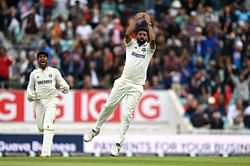 Mohammed Siraj flattens Gus Atkinson's off-stump as Team India clinch nail-biting ENG vs IND 2025 5th Test to level series [Watch]
