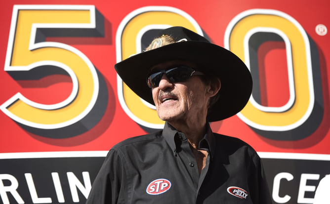 Richard Petty’s blunt remark on NASCAR’s NextGen struggles: “I don’t think anybody’s got it figured out”