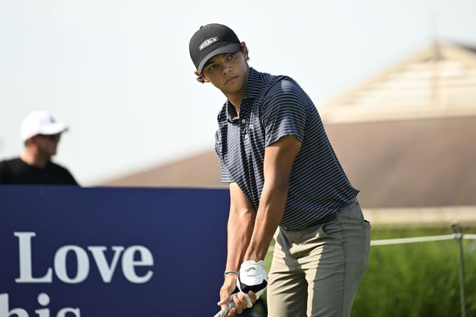 Michael Kim makes Charlie Woods analogy after $250M NFL legend’s nephew struggles in debut