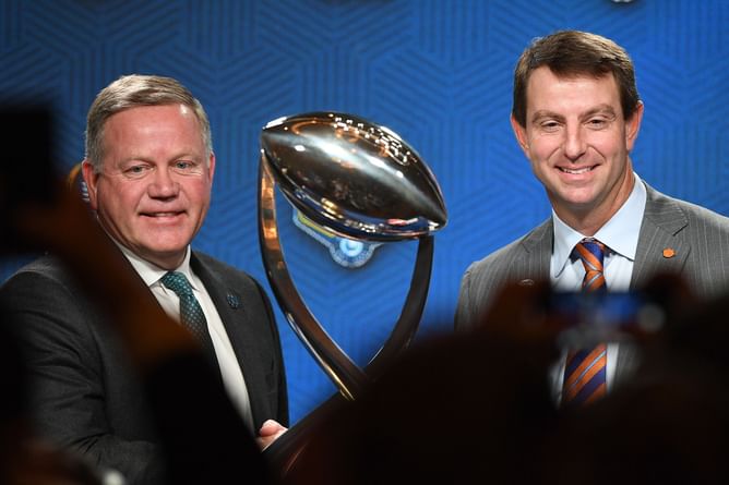 Amid hot seat rumors, Greg McElroy ditches Brian Kelly for Dabo Swinney while making LSU - Clemson prediction